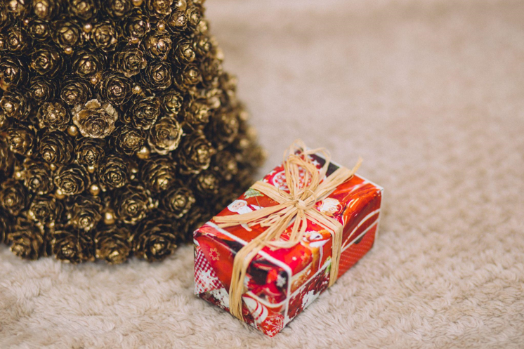 Decorating with a Garland